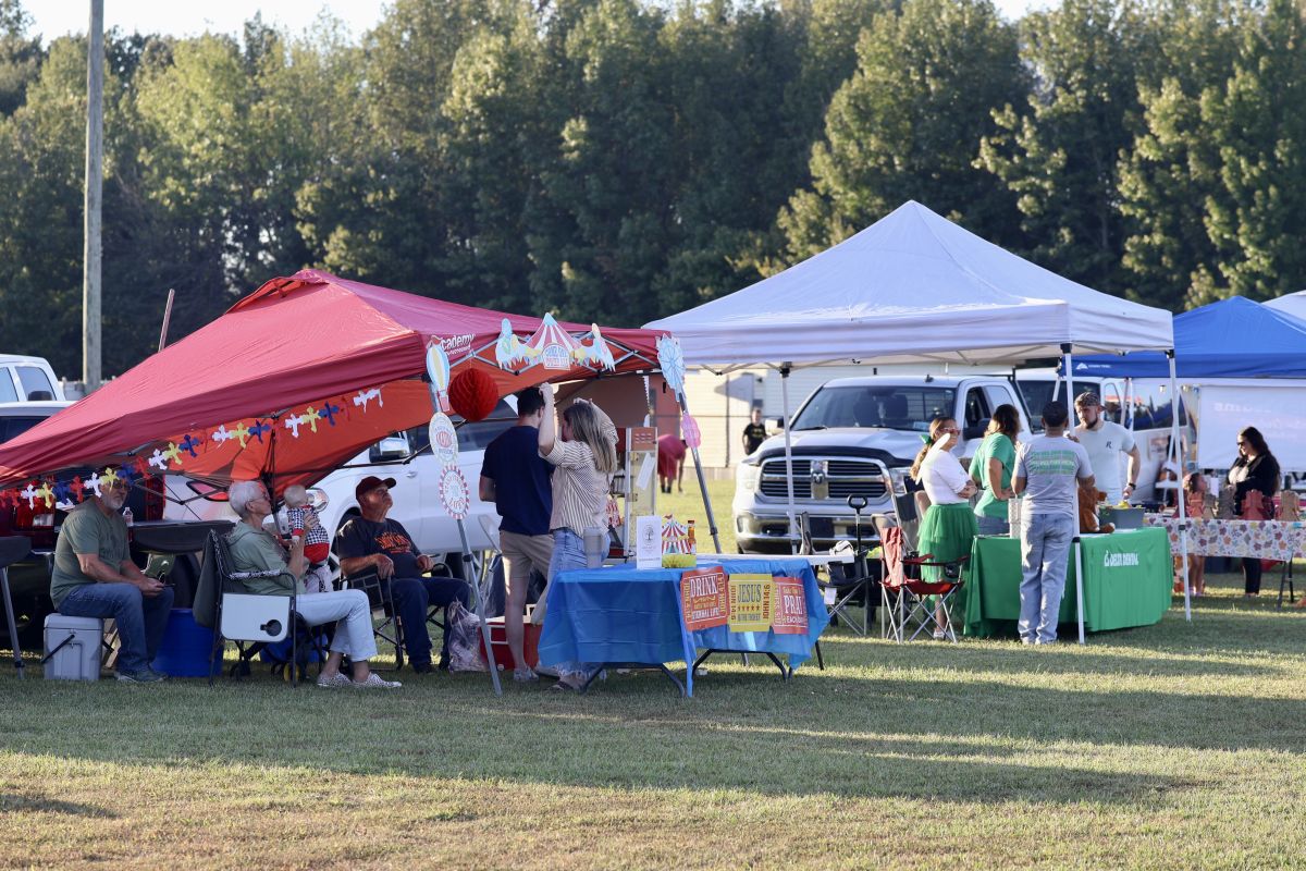 Harvest Fest vendors
