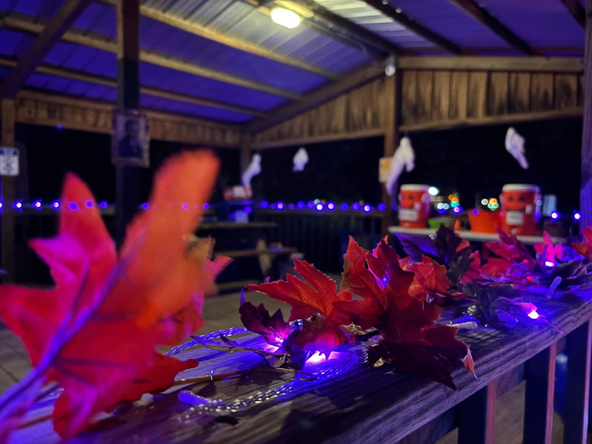 Pavilion at Busby Lake during Pumpkin Float